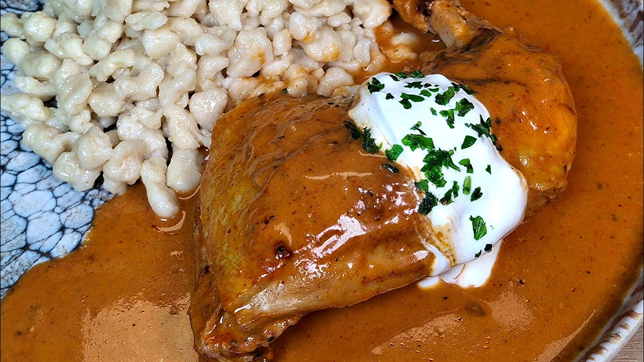 Paprikahuhn wie bei Oma - unglaublich saftig & cremig 😋