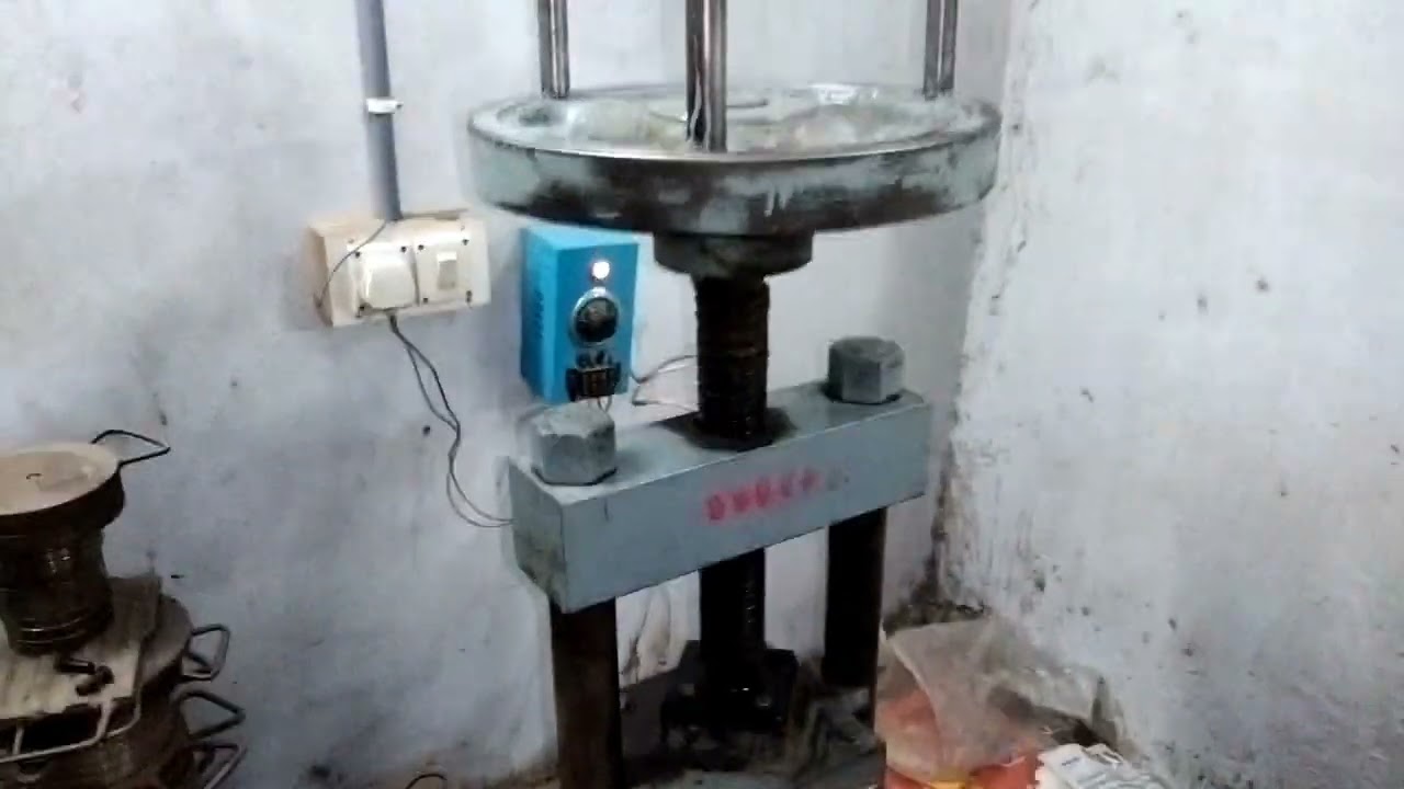 Manual  Rubber Moulding Machine | Hand operated rubber Moulding machine