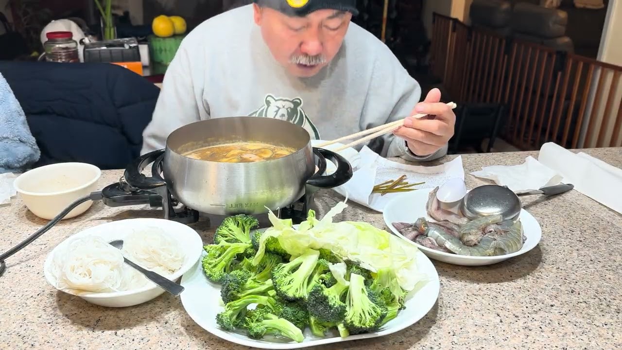 @hoangtravelandeats chào cả nhà ăn mắm kho nhà làm 