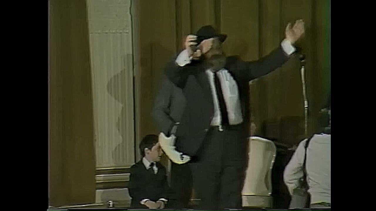 Earliest Avremel footage ever - 1983 (Yossi on guitar)