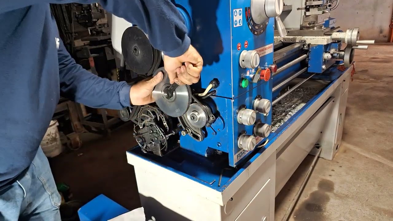 troca das engrenagens do torno FG059