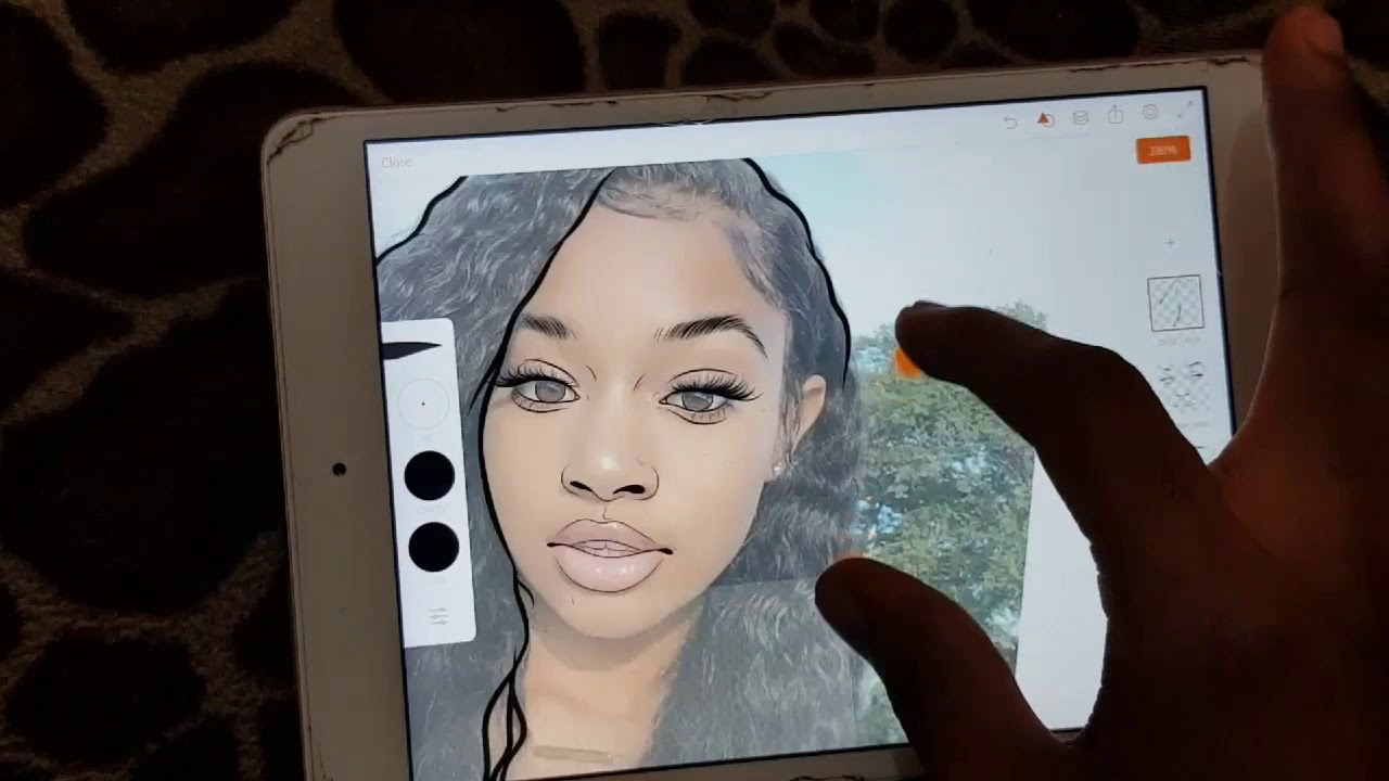How I outline using my fingers // Adobe Draw