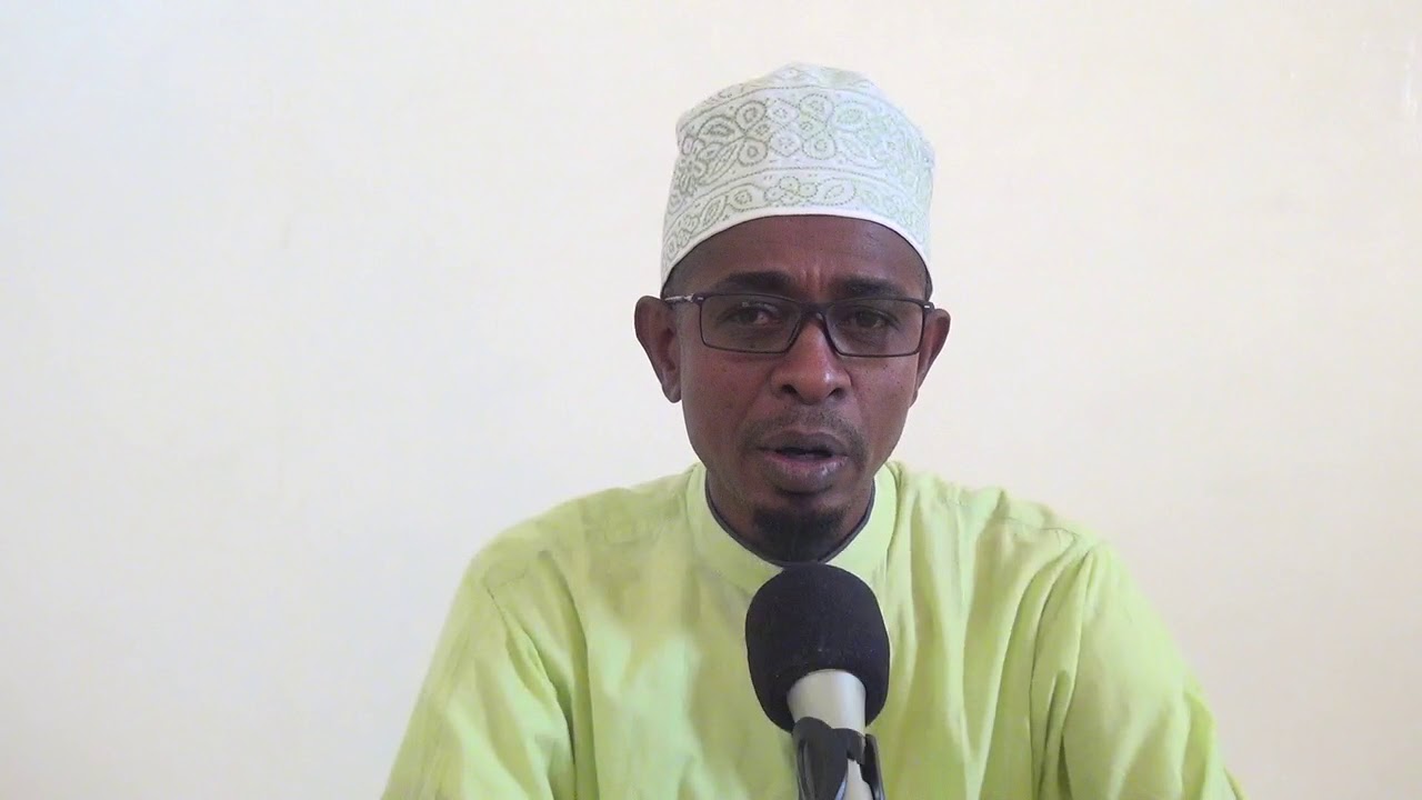 HUKMU YA KUMNYONYESHA MTOTO  (LACTATION) KATIKA UISLAMU