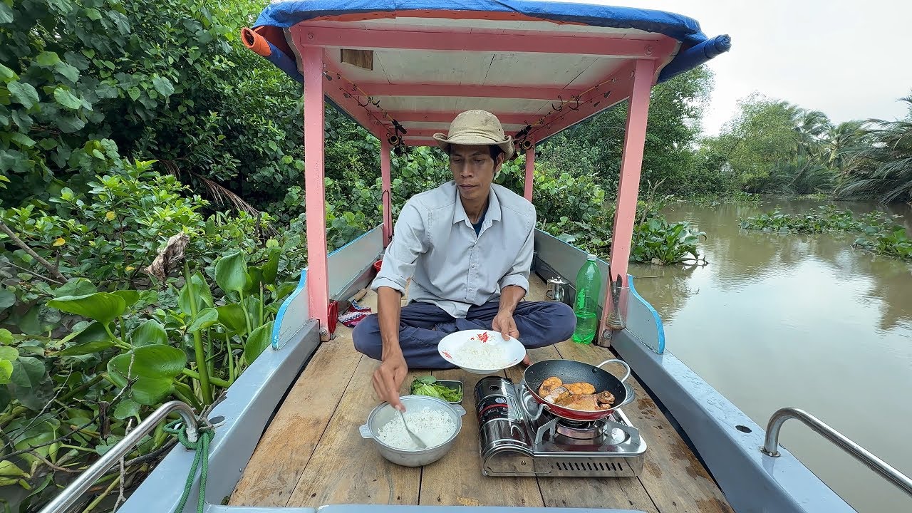 I caught a lot of fish, a very lucky day & a delicious fish meal with the river || kCamping &