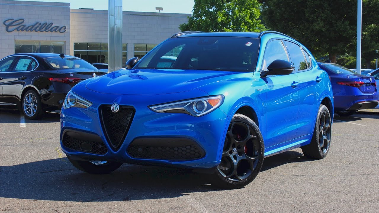 2022 Alfa Romeo Stelvio (Veloce) - Features Review & POV Road Test