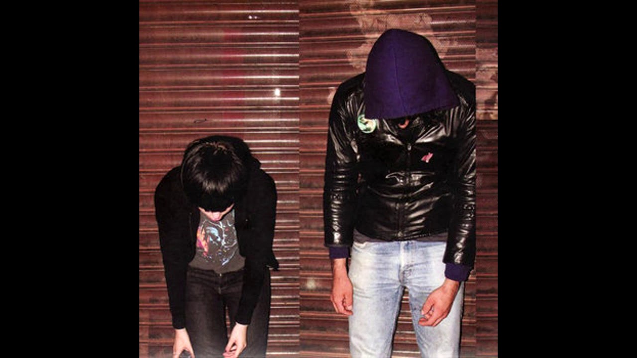 Crystal Castles - Magic Spells ( 1 hour loop )
