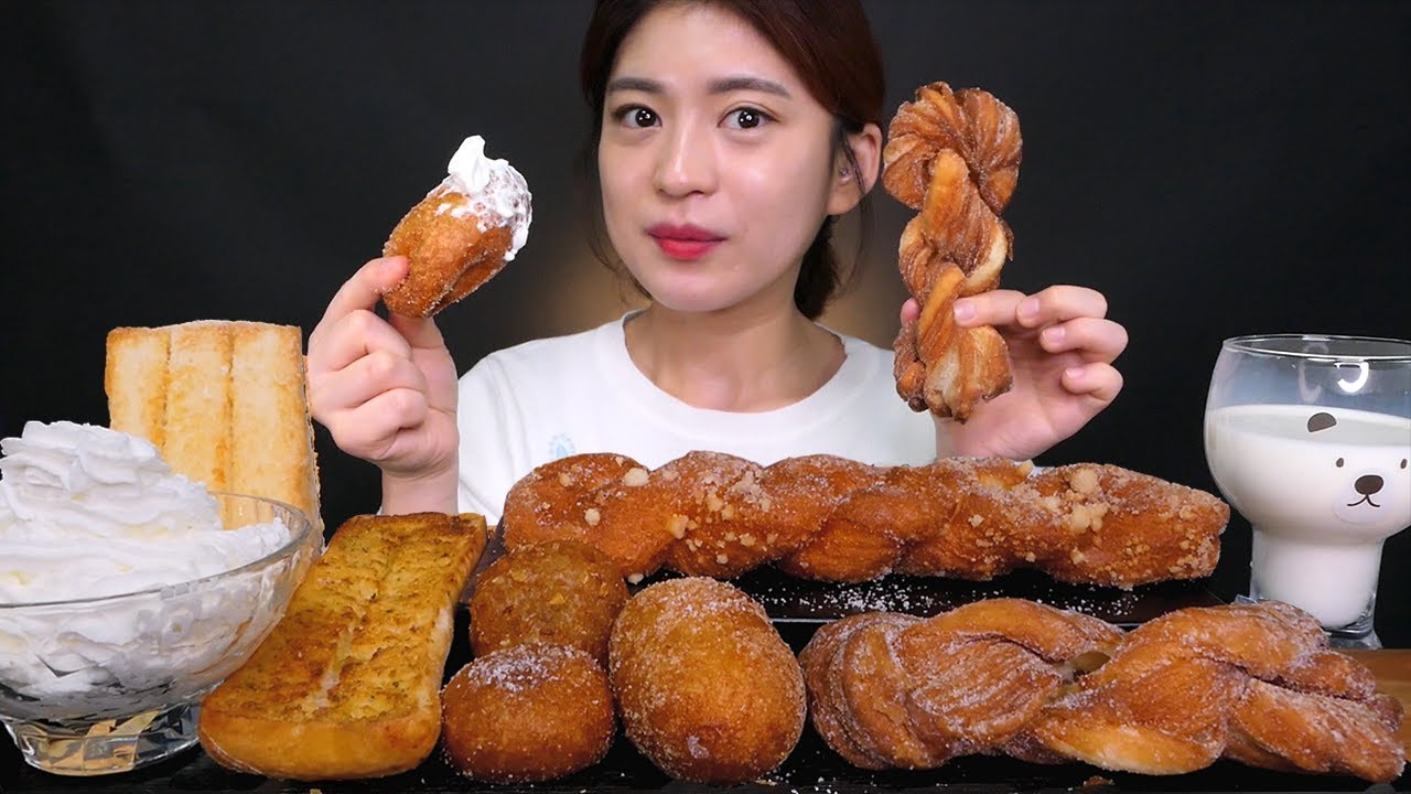 [ASMR] 쫄깃한 꽈배기와 달콤한 생크림의 환상적인 만남!!😮 꽈배기, 찹쌀도넛 리얼사운드 먹방 Twisted bread Dessert Realsoud Mukbang