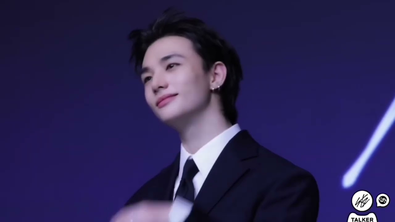 Hyunjin - Werewolf [Official FMV]