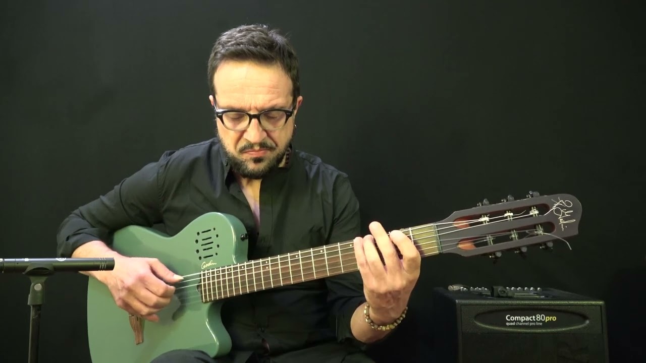Crazy Little Thing Called Love - Godin Multiac Mundial Arctik Blue