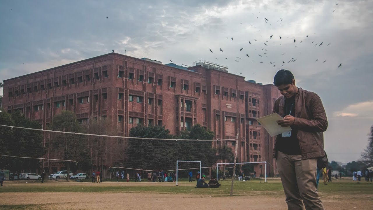 University Ka Kya Scope Hai? | Vlog