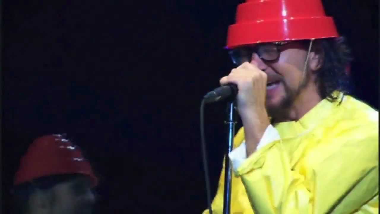 Crazy Eddie Vedder (Video Compilation)
