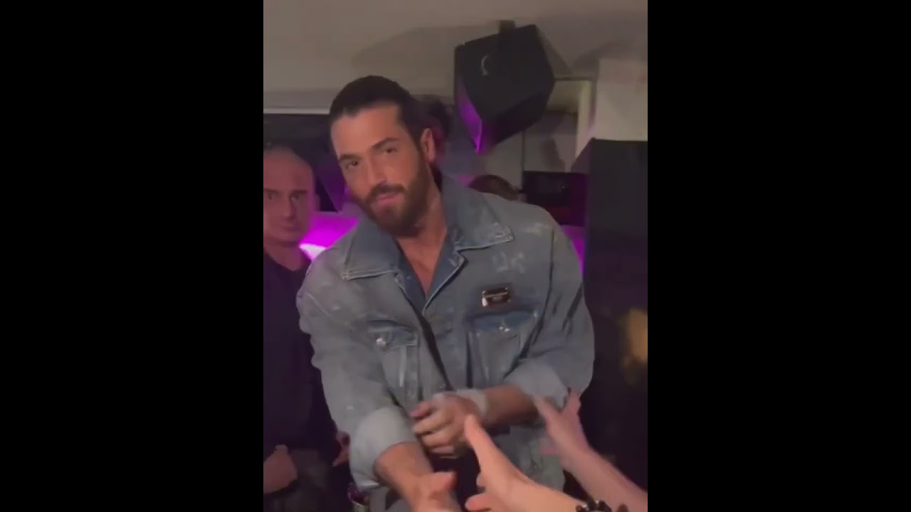 CanYaman x #BreakTheWallTour для поддержки ассоциации #CanYamanForChildren