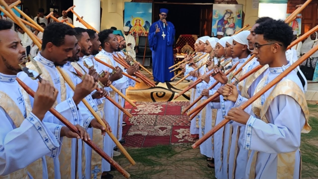 መስቀል አብርሃ በከዋክብት አሰርገዋ ሰማይ