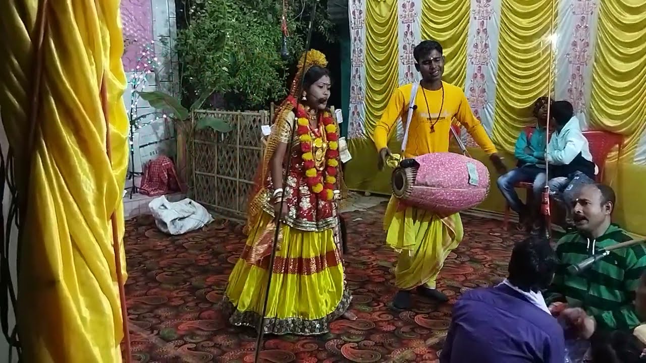 পদ্মপুরাণ  মনি দিদির এই গানটি একবার শোনে দেখুন ভালো লাগবে #monasha puja#monasha mongal#paddapuran
