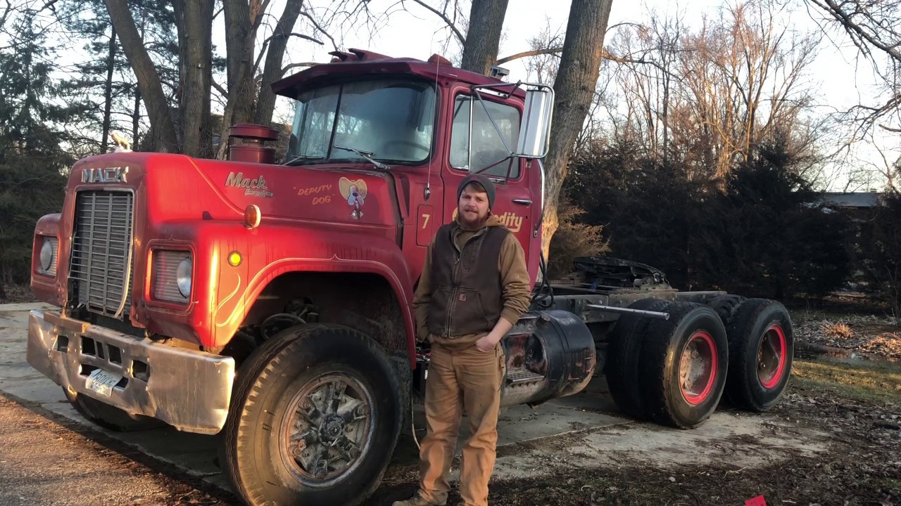 Introduction to Deputy Dog, the '83 R model Mack