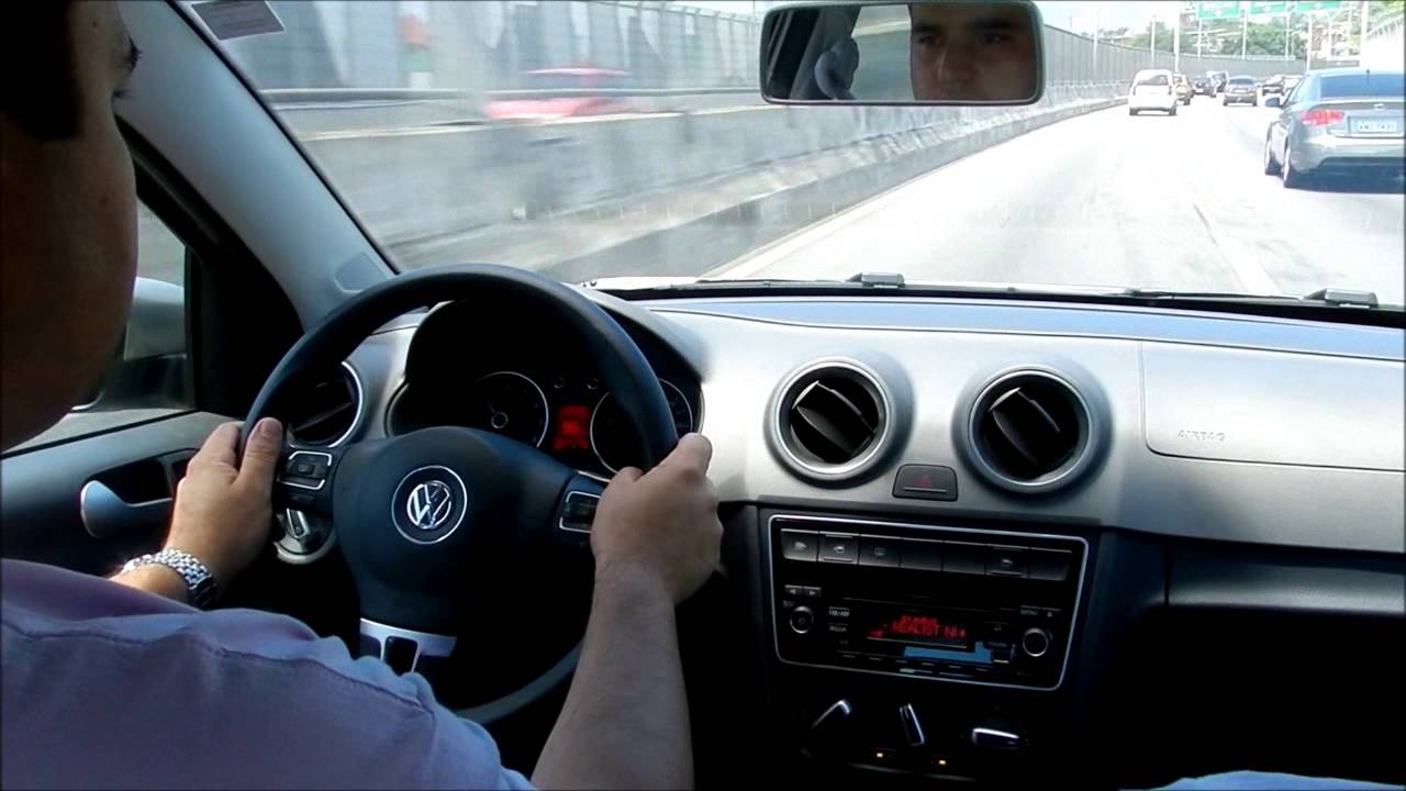 #23 Test Drive VW Voyage 1.6 Comfortline Manual 2103 Full HD