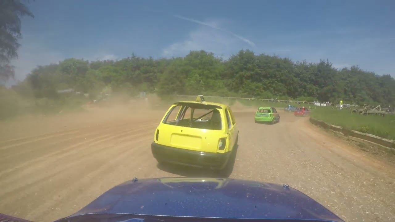 Tongham motor club-junior rods-28th may 2023-Heat 1- 3 restarts the banger feeling is back 👌💪
