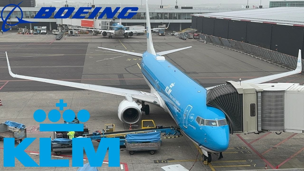 KLM Royal Dutch Airlines Boeing 737-800 🇳🇱 Amsterdam to Prague 🇨🇿 [FULL FLIGHT REPORT]