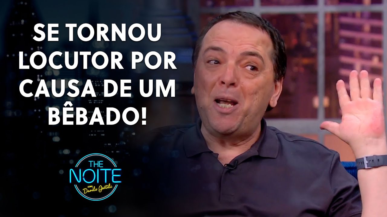 Carlos Bem-Te-Vi detalha como se tornou locutor de uma hora pra outra | The Noite (17/03/22)