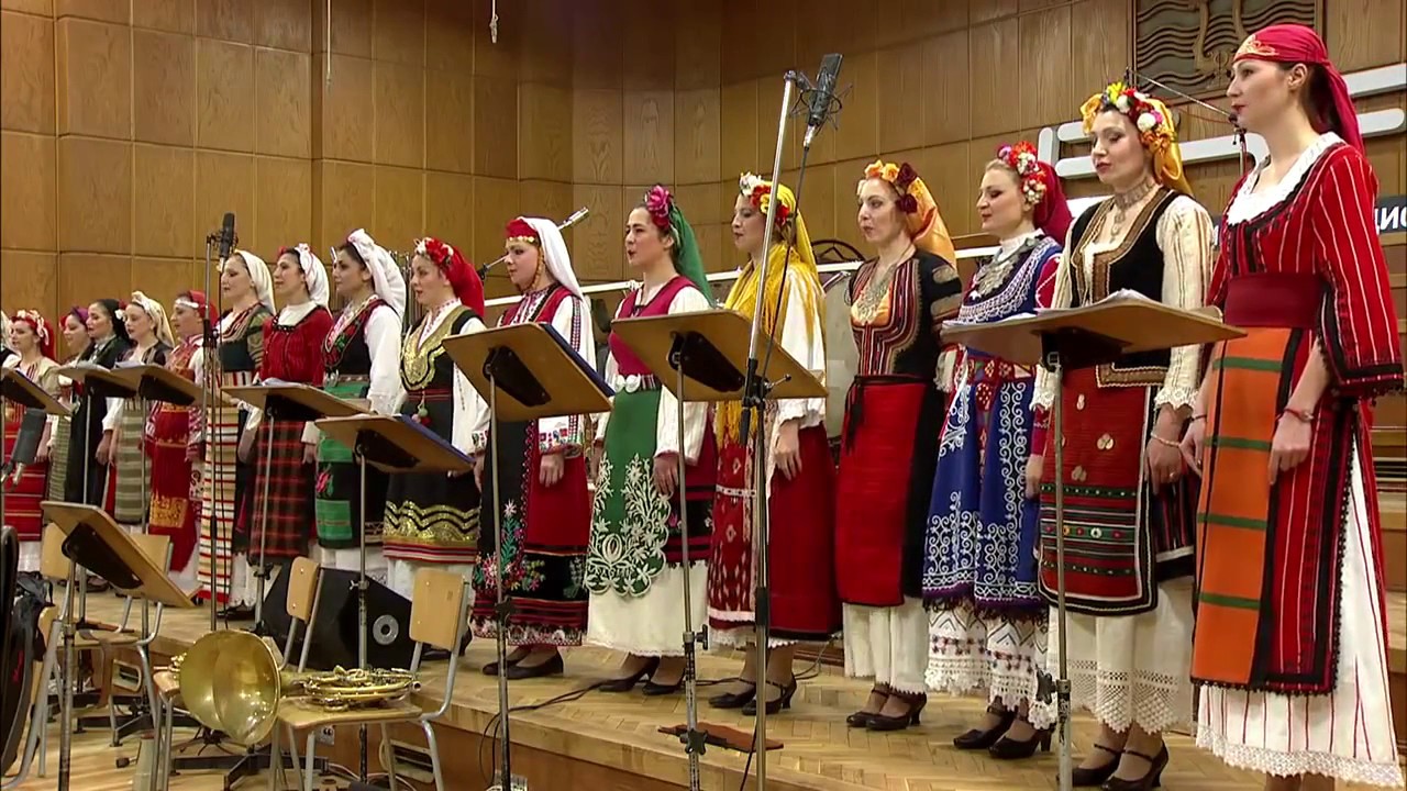 Сватбена песен и хоро