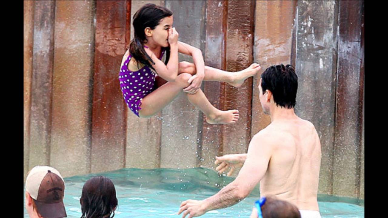 TOM & SURI CRUISE