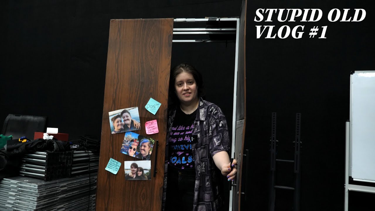 Stupid Old Vlog #1 - Socks and bugs