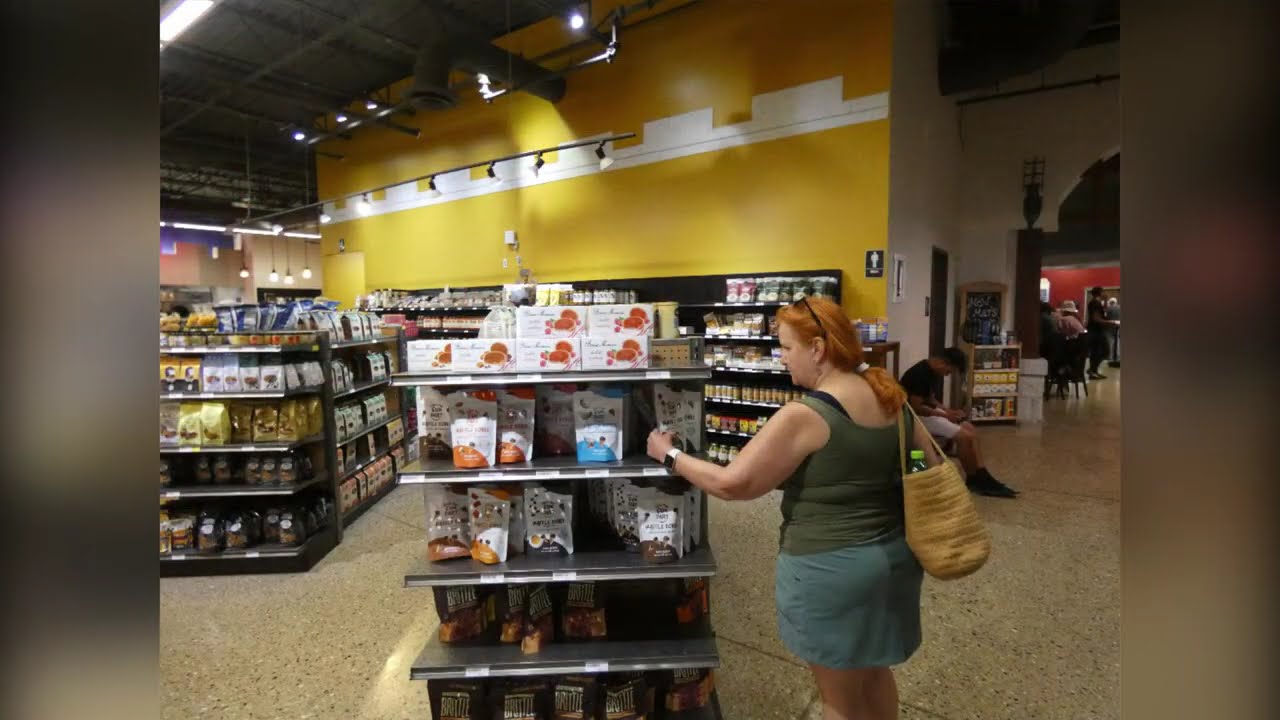 Wisconsin Cheese Shopping
