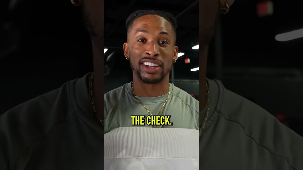 HE SIMPS FOR SARA...  