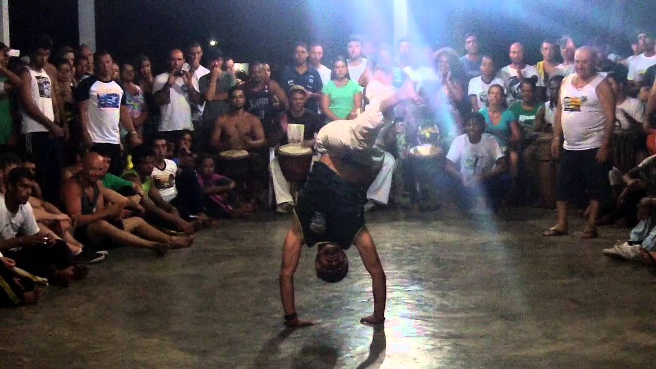 Prof. Tico + Inst. Aranha CDO- Capoeirando 2013