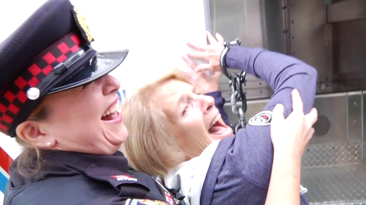 JAIL AND BAIL 2016 - Big Brothers Big Sisters
