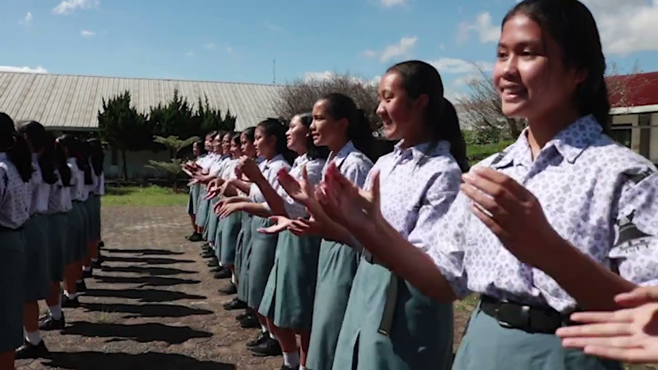 JINGLE PAAREDI - SMA NEGERI 1 KABANJAHE Binaan PKK KAB. KARO