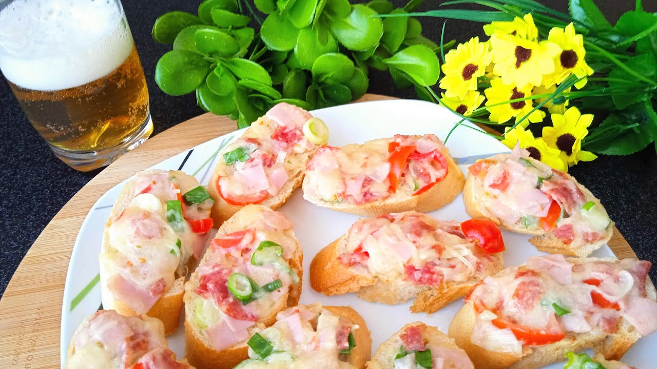 Zapečené chlebíčky, rychlé občerstvení, rychlý luxusní recept! Vyzkoušejte! Lahodný TV