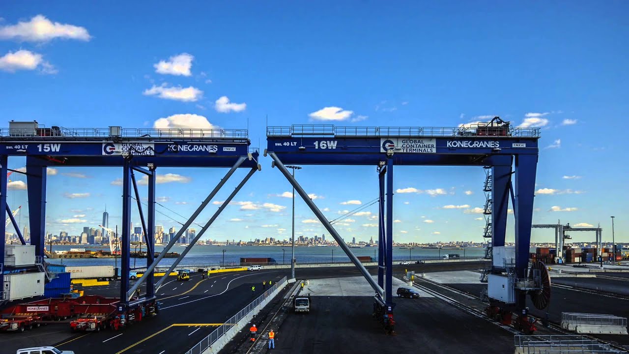 GCT Bayonne's First Five RMGs from Konecranes Unloading