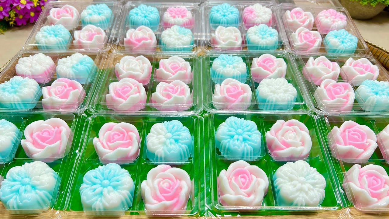 วุ้นกะทิมะพร้าวอ่อนดอกไม้ เนื้อนุ่มเด้งหอมหวานมันอร่อยมาก สีสวย