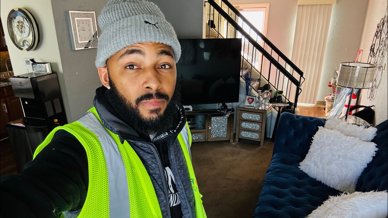 I Can&rsquo;t Afford To Move Out