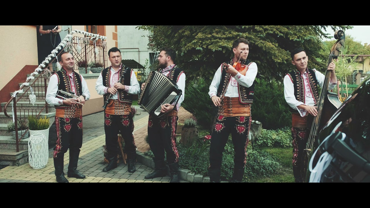 Kazaky Granie pod domem