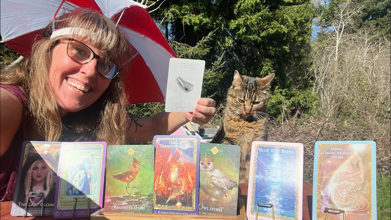 Inner Child Message… Segue Led Me to the Table 🐾💛 Gentle Oracle Reading