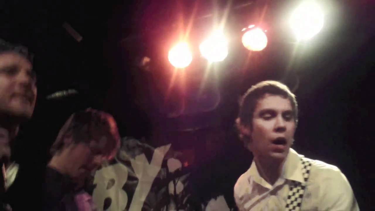 Departure - Half Split @ Mono, by:Larm