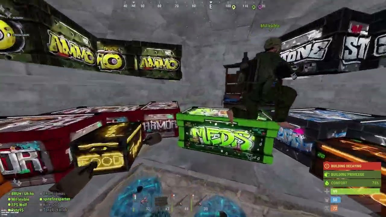 Uh ho - Raids & PVP - A standard day of loot collection #rust