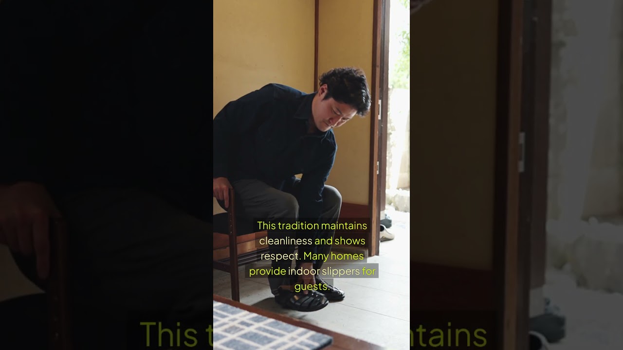 Remove your shoes before going inside a house! #travelfacts #facts #japaneseculture  #travel