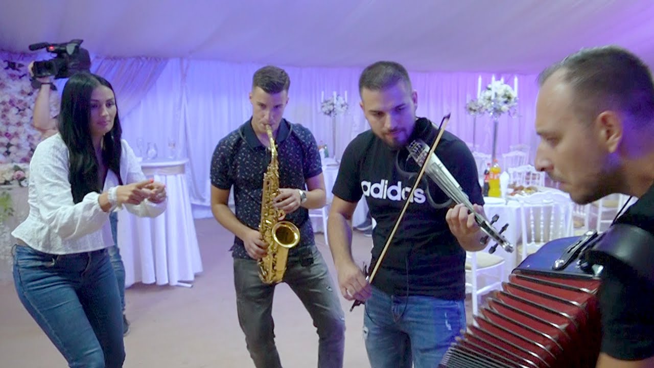 ZAGRMELO KOLO U VOJVODINI - ORKESTAR ACE DIMITRIJEVICA