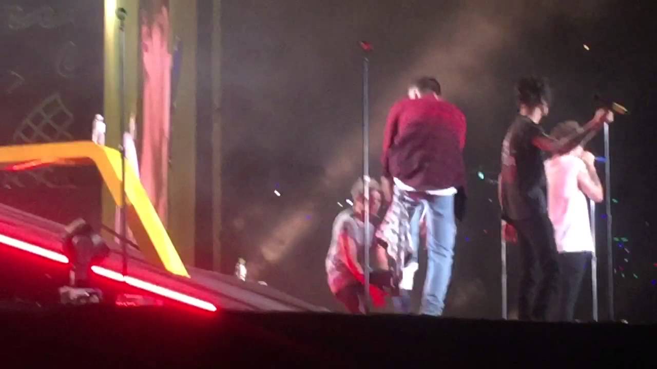 One Direction Liam Payne - Through The Dark - Tour 2015 Osaka JAPAN