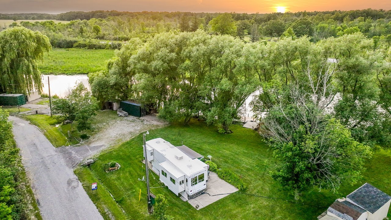 5707 Reixinger Road, Niagara Falls, ON L2G 0S1 - Official Video by RE/MAX Hendriks Team Realty