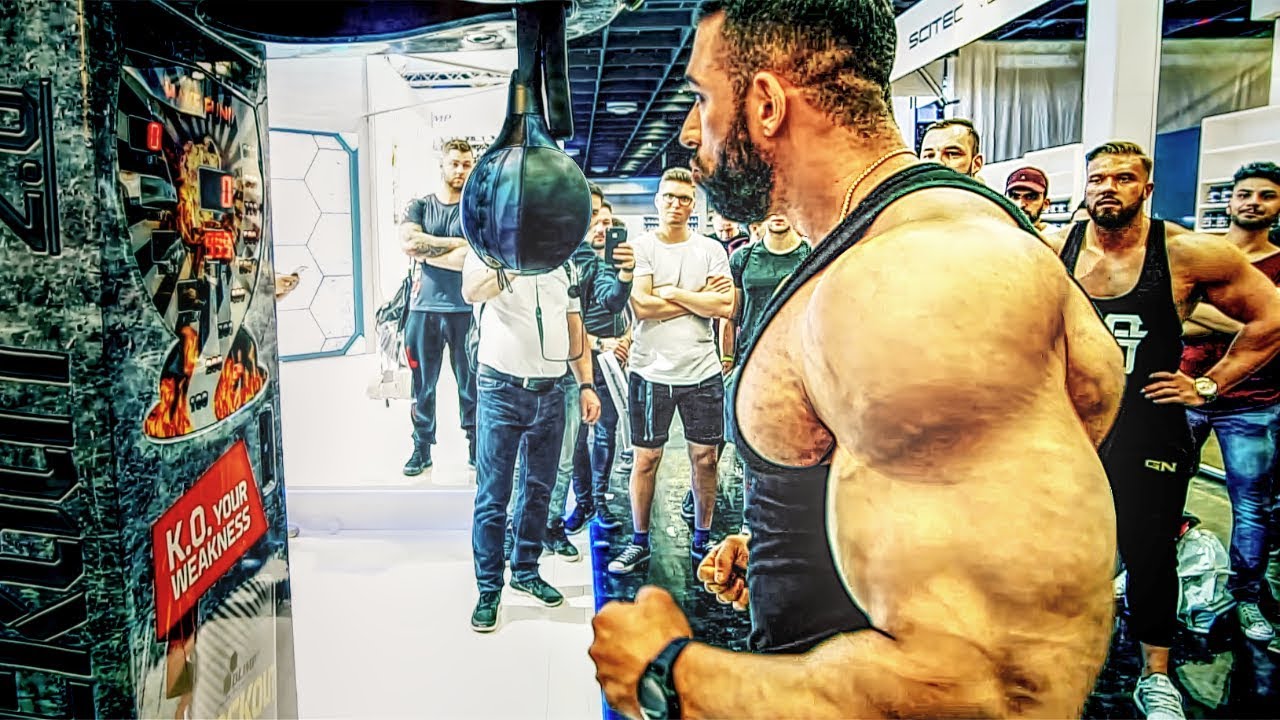 Bodybuilder am Fibo Boxautomat! Wer schafft 999 Punkte? Feat. Kevin Wolter & GN Crew