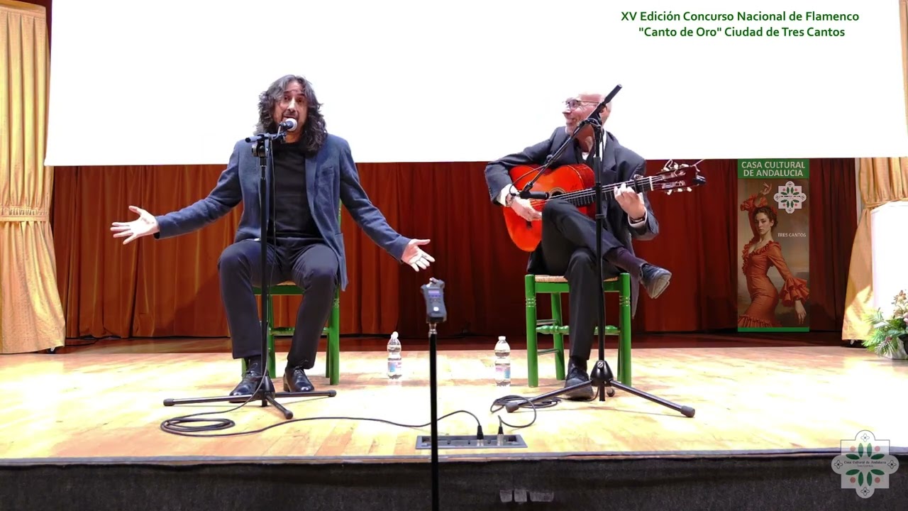 Diego Mejías por Cantiñas, con Andrés Sánchez a la guitarra