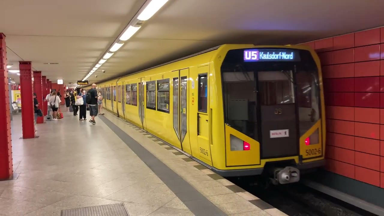 U-Bahn Berlin - Der Bahnhof Frankfurter Allee