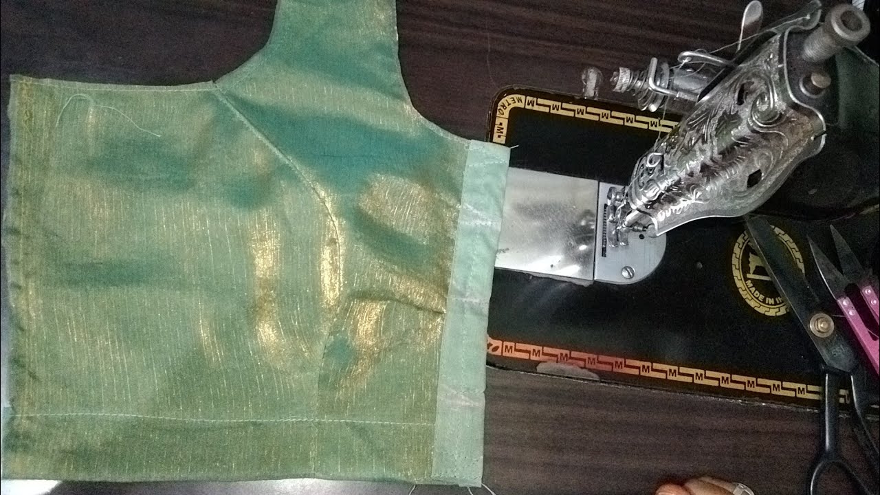 Princess cut blouse front part stitching@!! प्रिंसेस कट ब्लाउज समोरील भाग जोडण्याची सोपी पद्धत