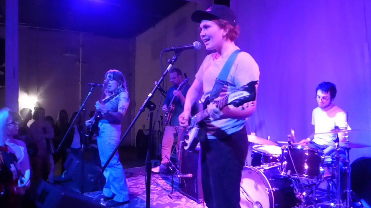 Girlpool - Before the World Was Big (Houston 06.16.17) HD