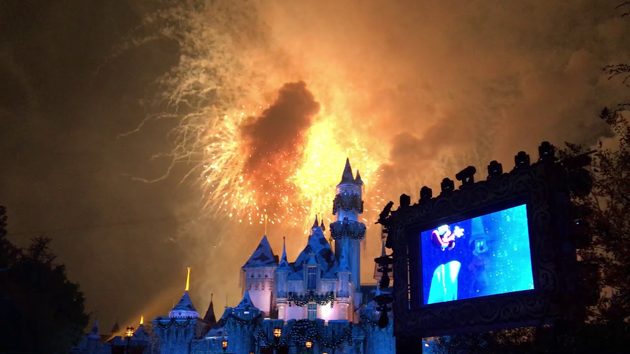 NYE Countdown to 2018 Fireworks at Disneyland
