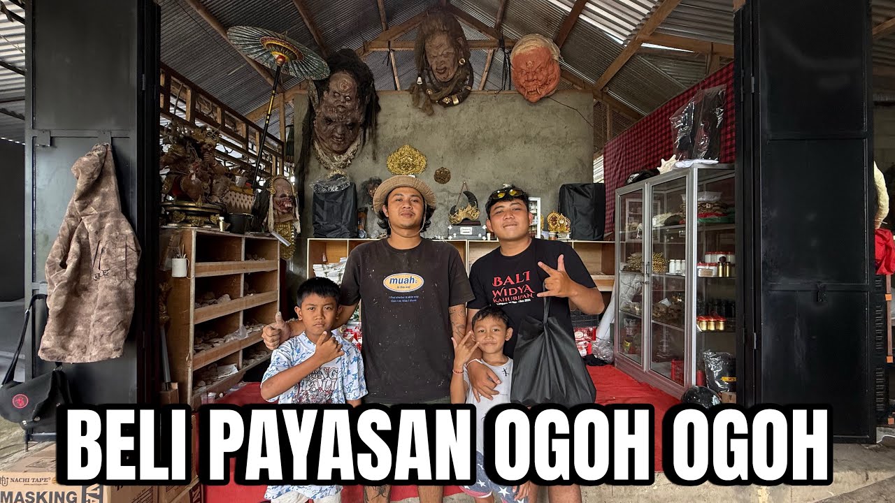 KITA BELI PAYASAN OGOH OGOH DI ANTERIN SAMA PAK DONAL‼️ BONUSNYA BANYAK GAYS